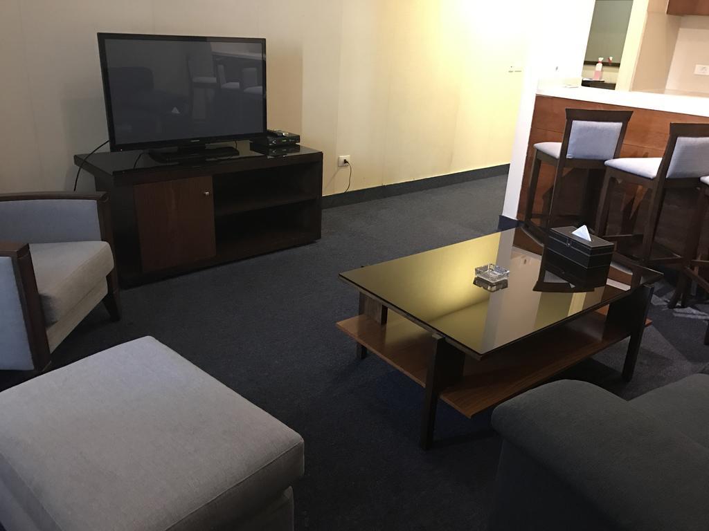 Ny Suites ベイルート エクステリア 写真